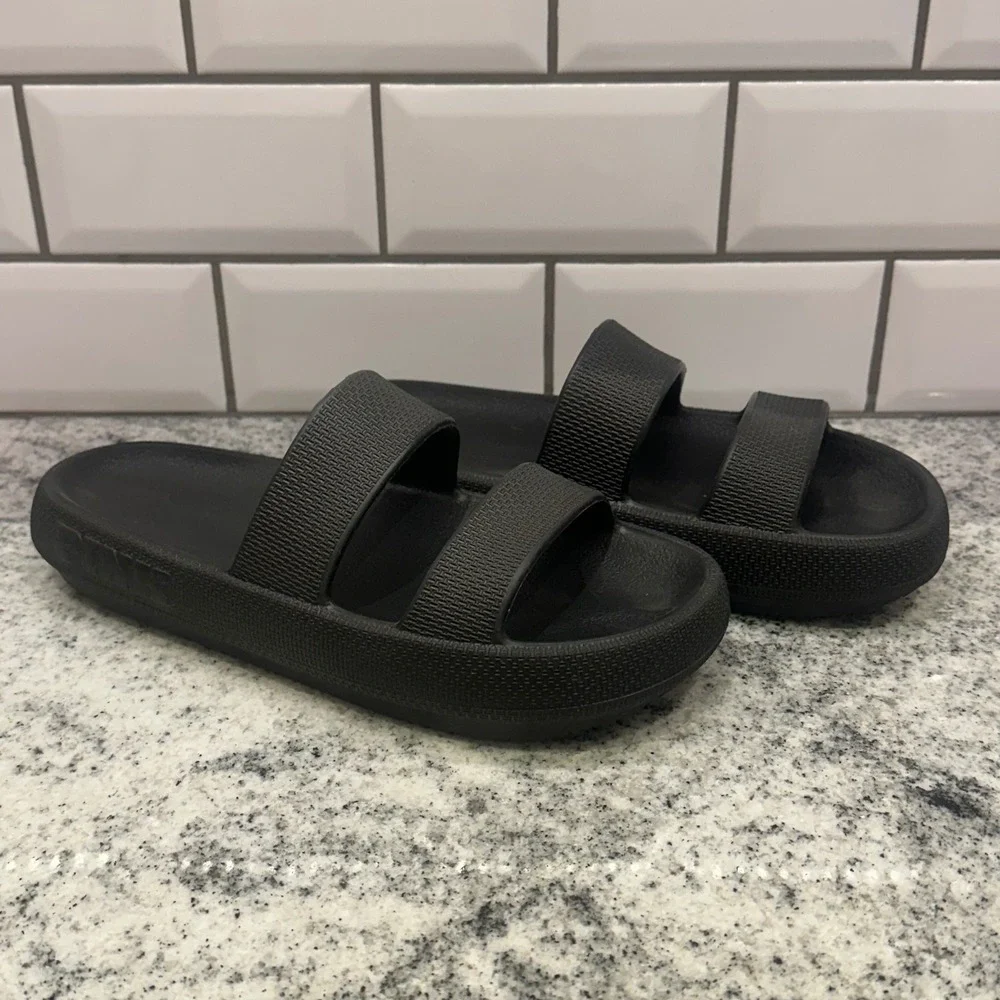 PINK Women M Cloud Slide Sandals Black Strap‎ Victoria Secret Platform Slip